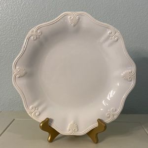 LENOX BUTLER’S PANTRY 12” SERVING DISH WHITE RAISED DESIGN SOFT OCTAGON SHAPE